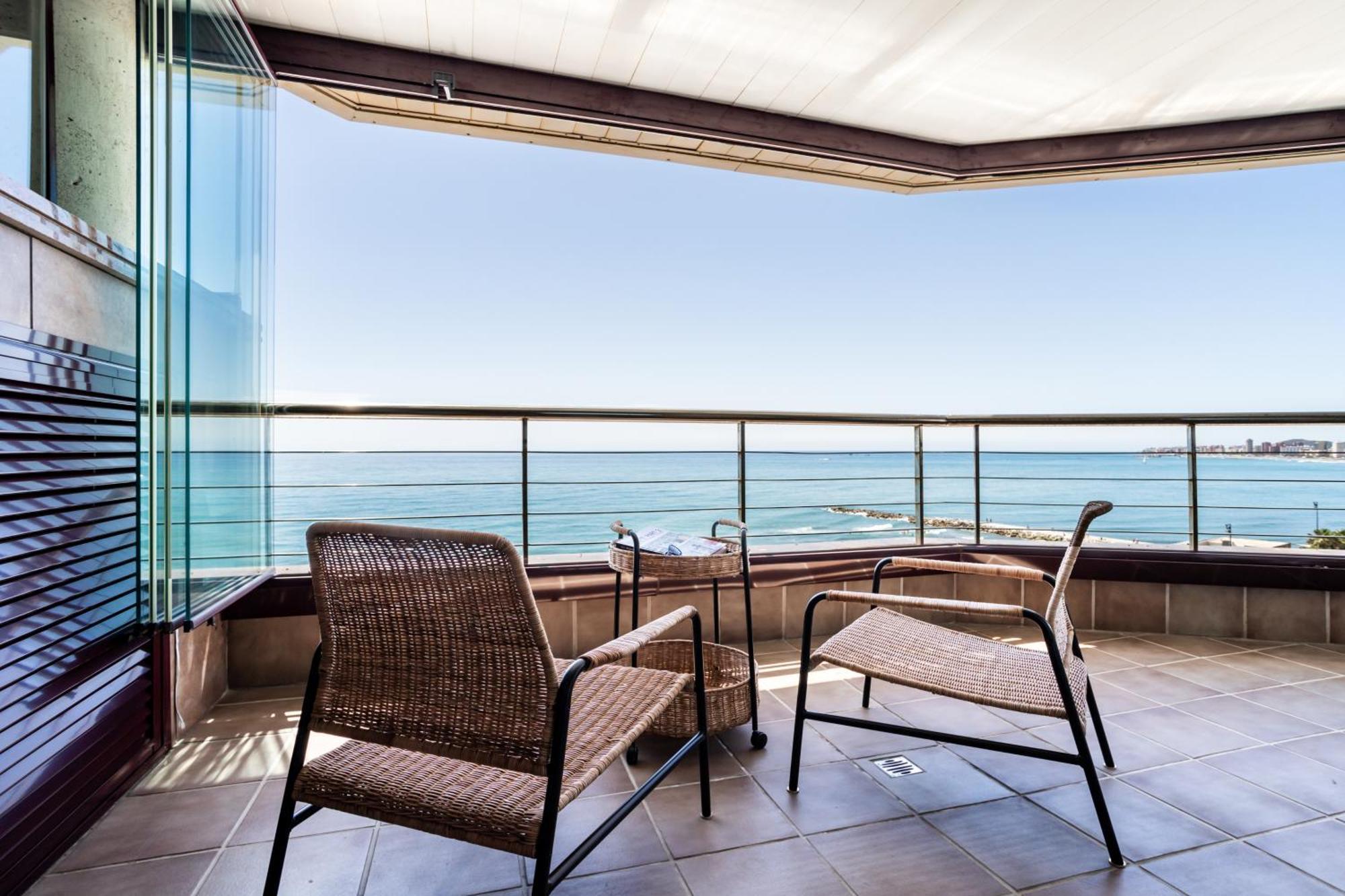 פואנגירולה Buenavista Lifestyle By Sur Suites מראה חיצוני תמונה